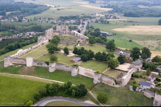 Maison Cosy Dans Village Historique Hébergement de vacances Coucy-le-Château-Auffrique